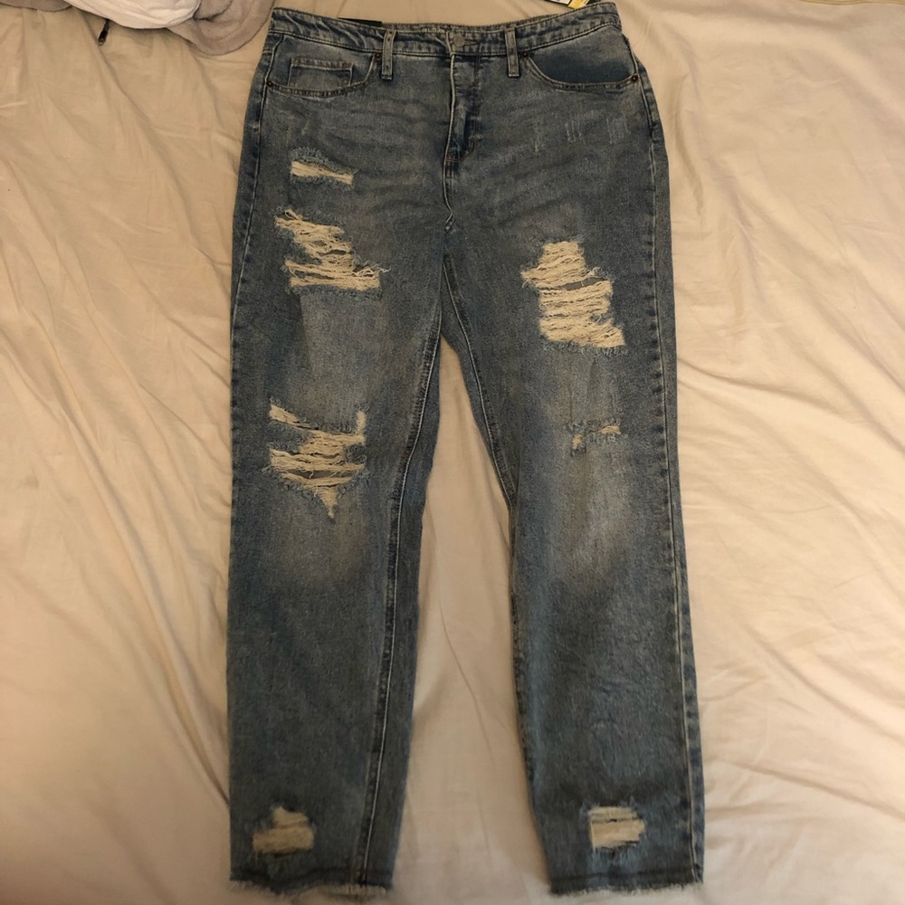High rise ripped mom jean